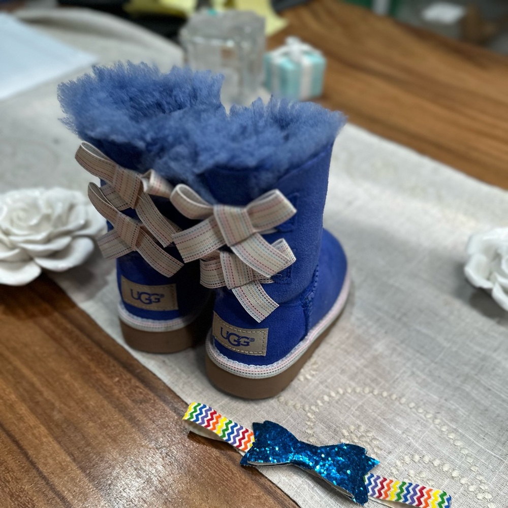 UGGS BAILEY BOW BLUE GIRLS TODDLER SZ 6 BRAND NEW 100% AUTHENTIC NO BOX - Picture 5 of 12